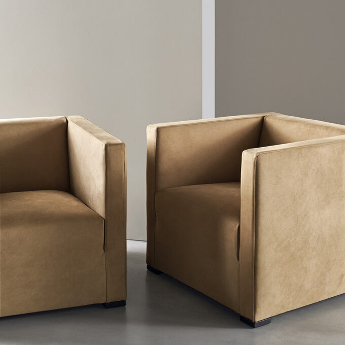 mobili-mobel-meridiani-Belmon-small-armchair