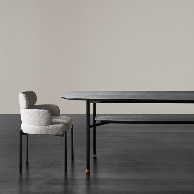 mobili-mobel-meridiani-Hubert-dining-table-Sylvie-chair