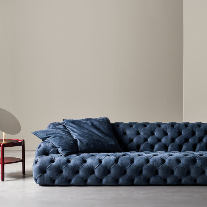 mobili-mobel-meridiani-Norton-capitonne-sofa-01