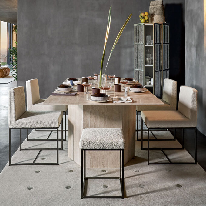 mobili-mobel-meridiani-dinning-setting-Hardy-Stool-setting