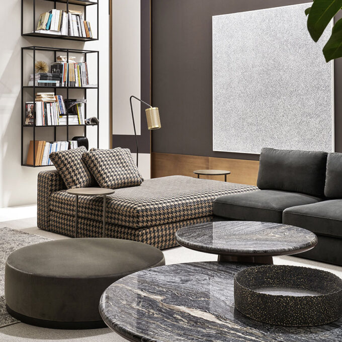 mobili-mobel-meridianin-living-room-Brons-setting-harold sofa leon low tables