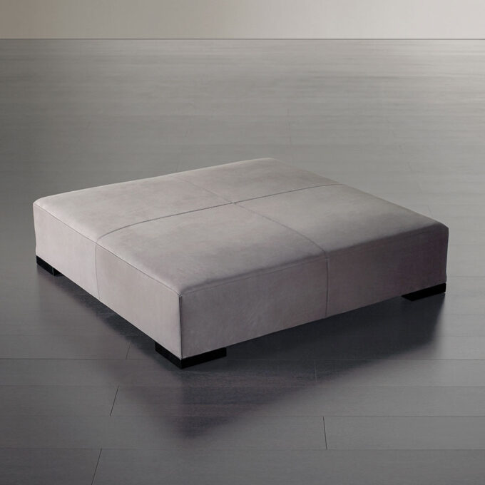 mobili-mobel-meridianni-light-grey-Brons-pouf-03