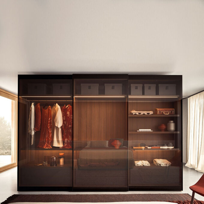 Vitrum Wardrobe - Image 2