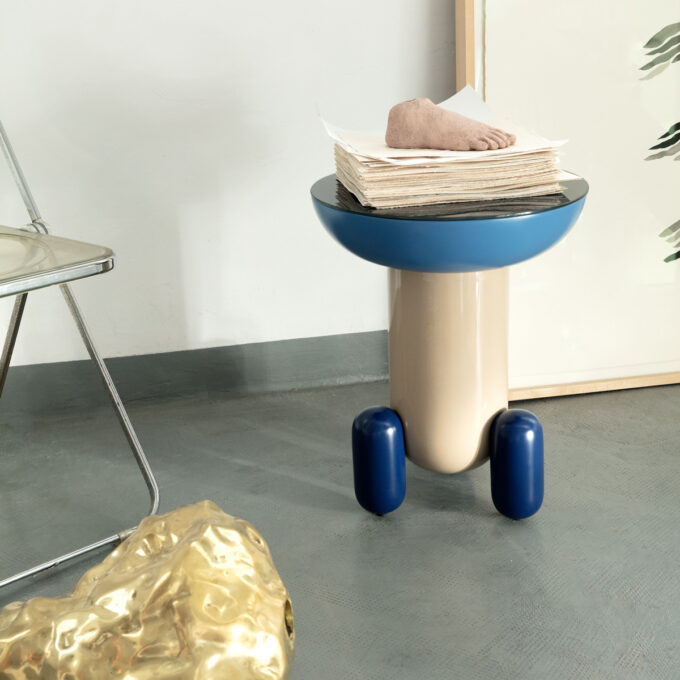Explorer Coffee & Side Table