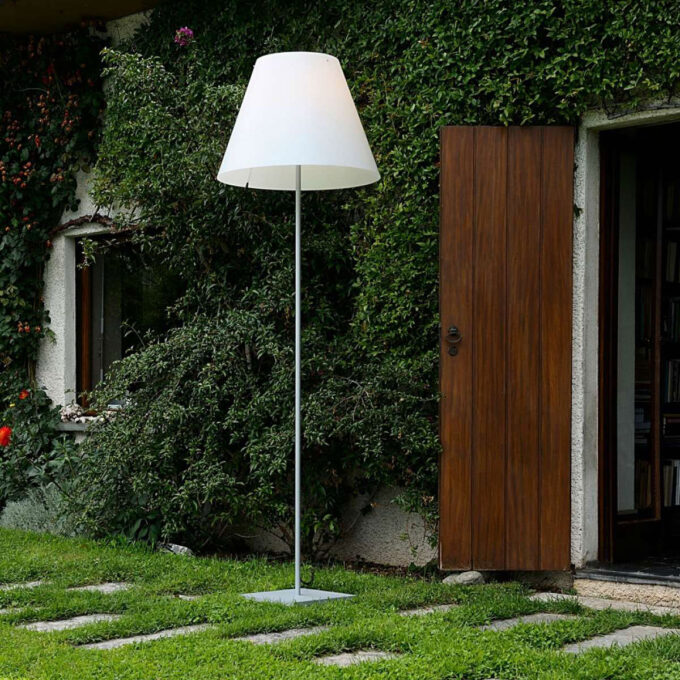 mobili-mobel-luceplan-grande-costanza-open-air-floor-lamp