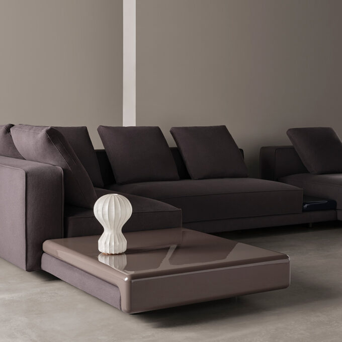 mobili-mobel-meridiani-Max-sofa-07-915x1245