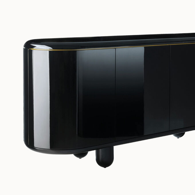 mobili-mobel-BD_Barcelona_Explorer_Cabinet_Black_by_Jaime_Hayon2_0b9b067258