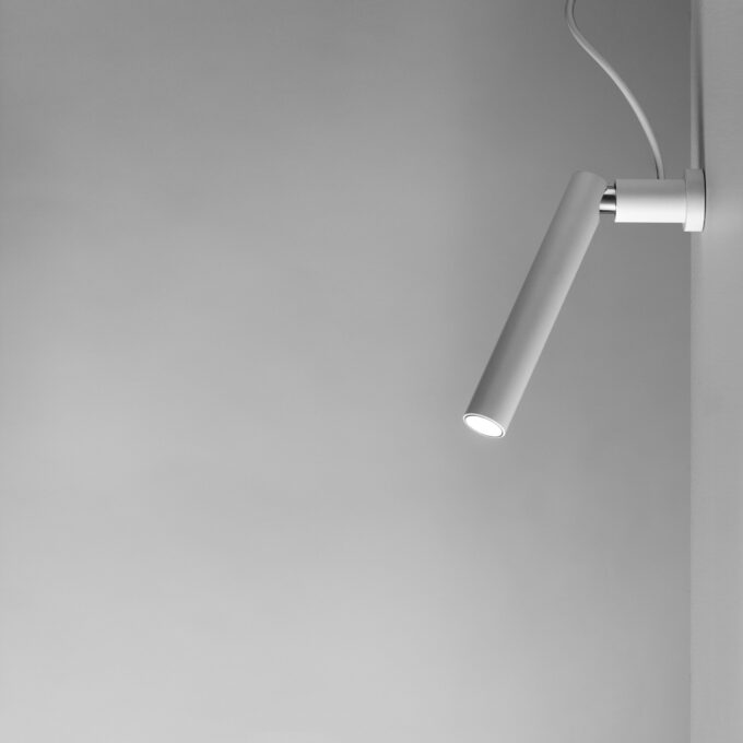 Mira Magnetic Wall Lamp - Image 2