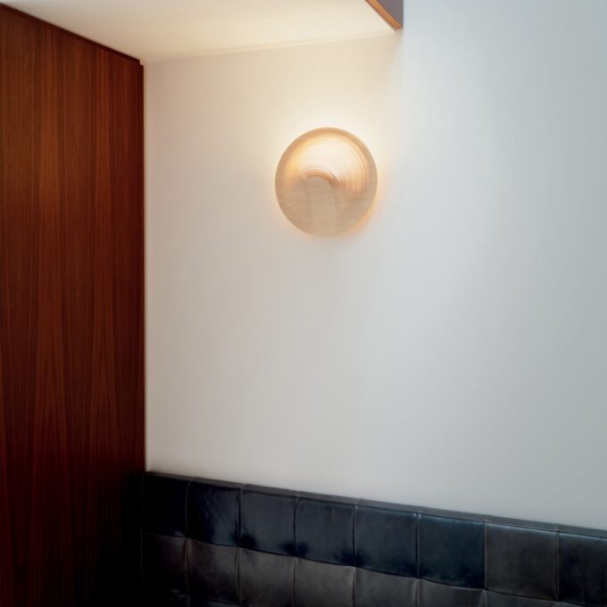 Illan Wall Lamp - Image 2