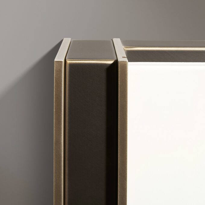 Glam Wall - Image 4