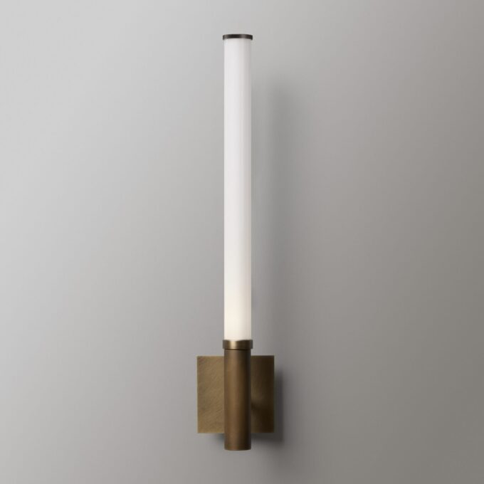 Root One Wall Slim